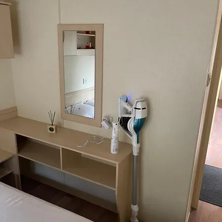 Chez Flo Mobile-home H89 Camping *